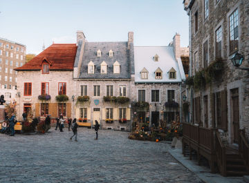 Visitez la Place Royale dans le Vieux-Québec La Place Royale, le cœur historique de la ville de Québec