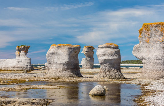 Monolithes Archipel Îles Mingan (Québec Maritimes)