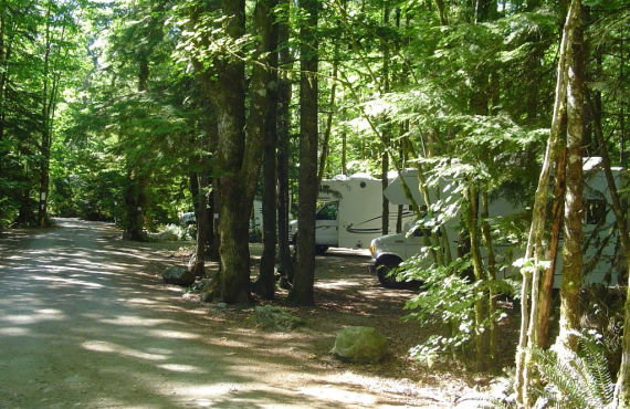 Paradise Valley Campground - Squamish