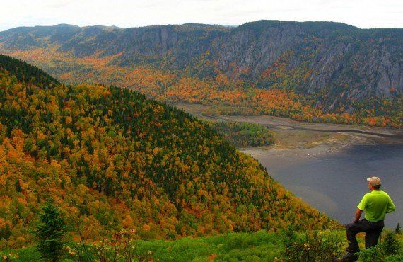 Le fjord du Saguenay en automne (Tourisme SagLac, Jean Tanguay)