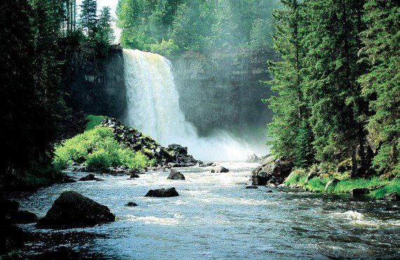 Mahood Falls, Wells Gray Park (Destination-BC)