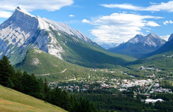 Town of Banff (iStockPhoto, CompassAndCamera)
