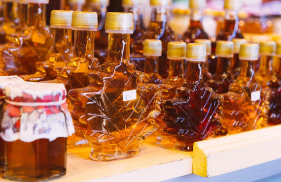 Différents formats de sirop d'érable Sirop d'érable ambré