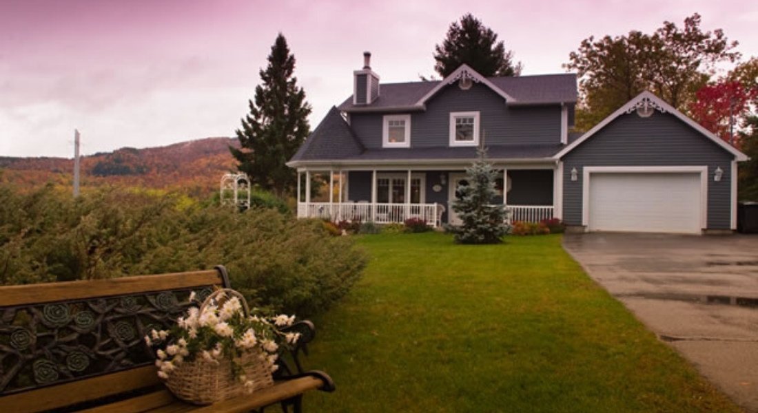 Maison d'accueil du village des Hautes-Laurentides