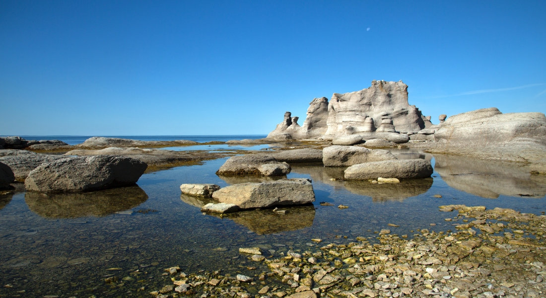 Mingan Archipelago Unusual sites in Canada