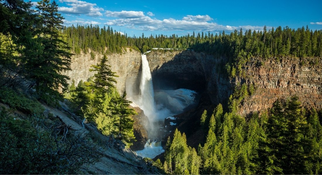 Adobe-165910331 @schame87 Western Canada RV