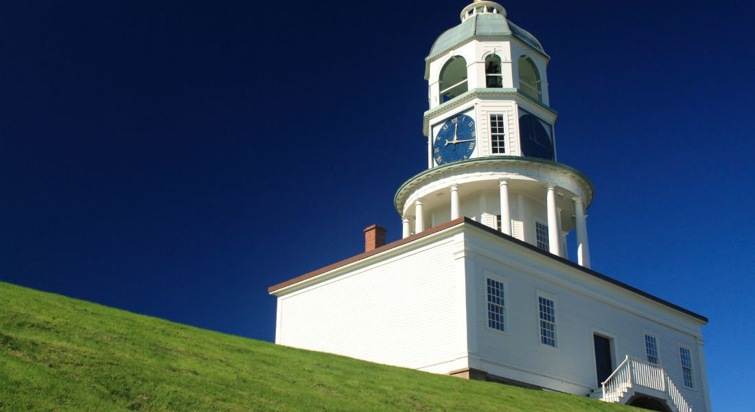 La citadelle d'Halifax vue en contre-plongée