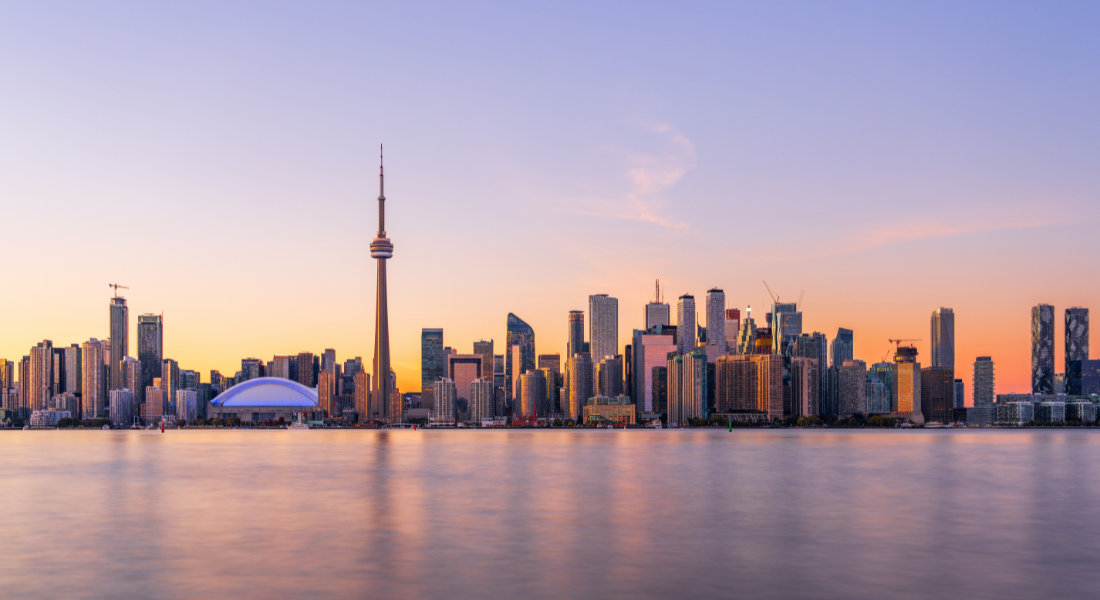 Skyline de Toronto au coucher de soleil