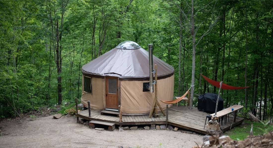 Borefuge Yurt in Outaouais, Quebec