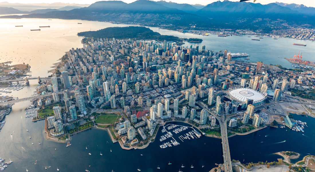 Se rendre sur l'île de Vancouver en hydravion Vue sur Vancouver depuis un hydravion