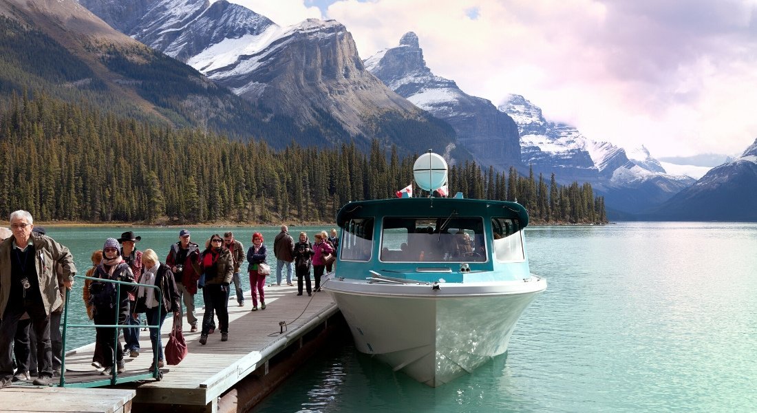 Croisière sur le lac Maligne dans le parc national de Jasper en Alberta