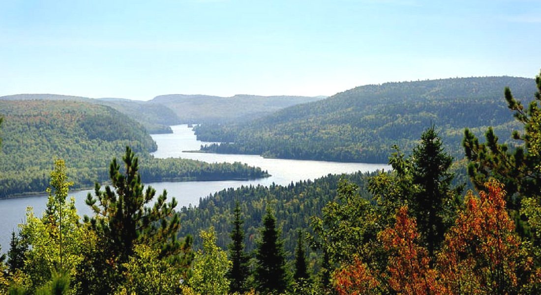 Vue sur le lac Wapizagonke