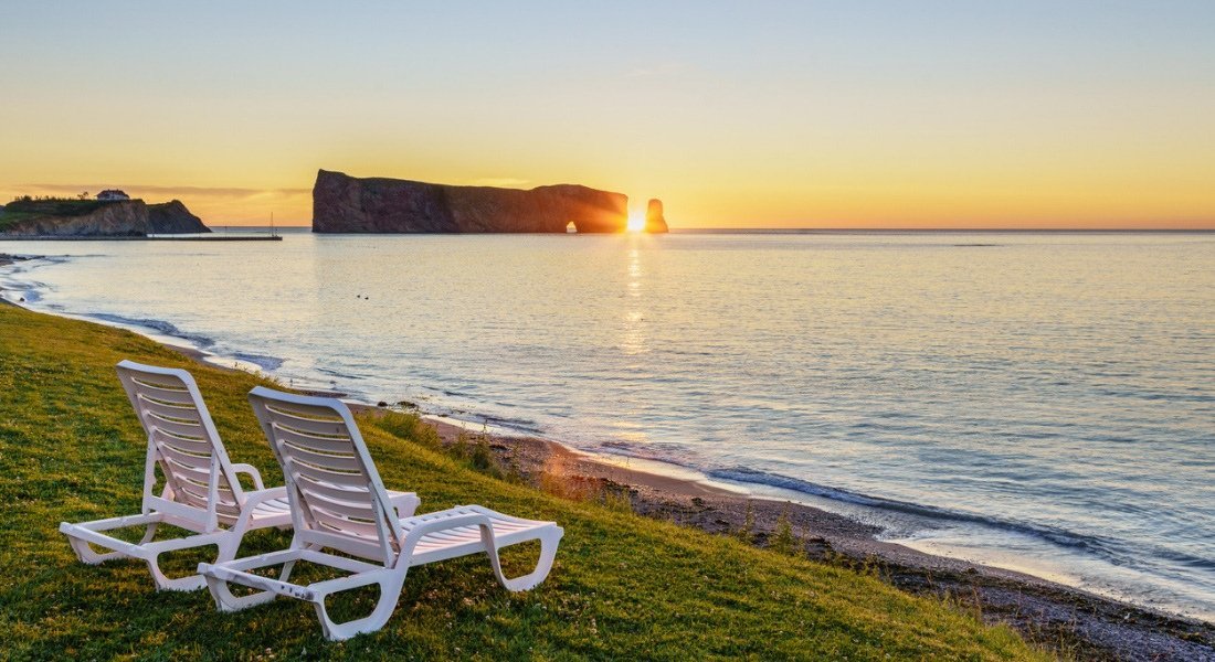 Lever du soleil au rocher Percé