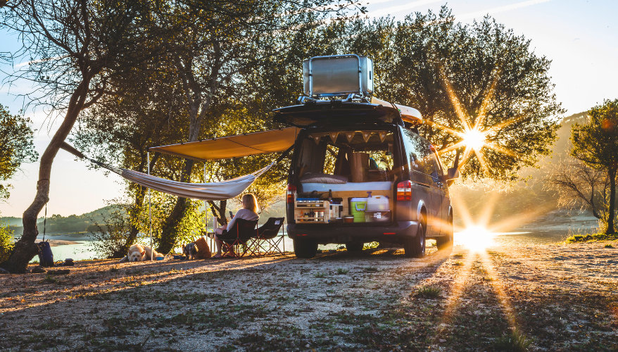Campervan hire in Canada Campervan on a road trip in Canada