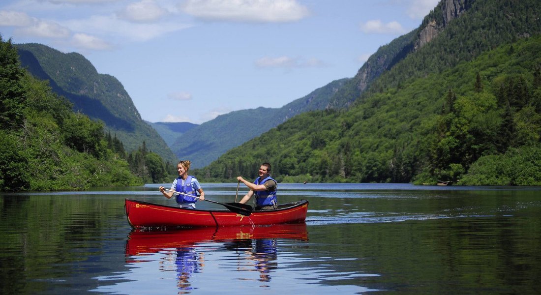 Canoe rental jacques cartier national park
