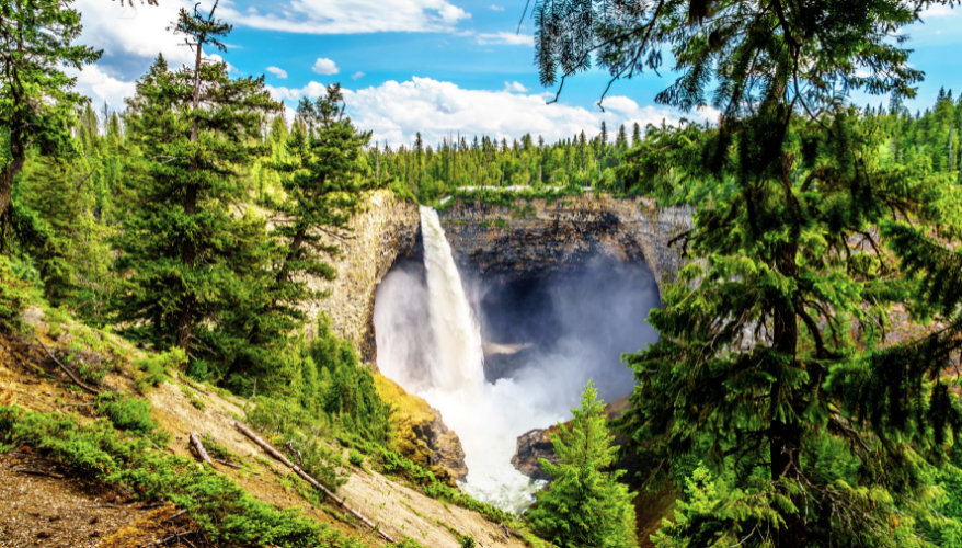 Helmcken Falls in Wells Gray Provincial Park