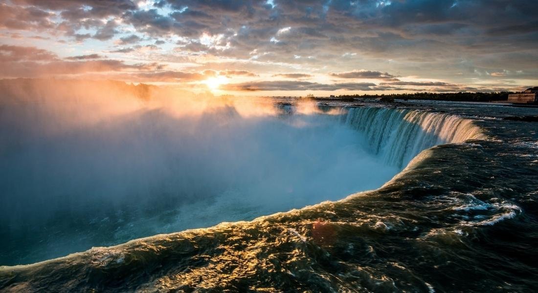 Sunrise over Niagara Falls