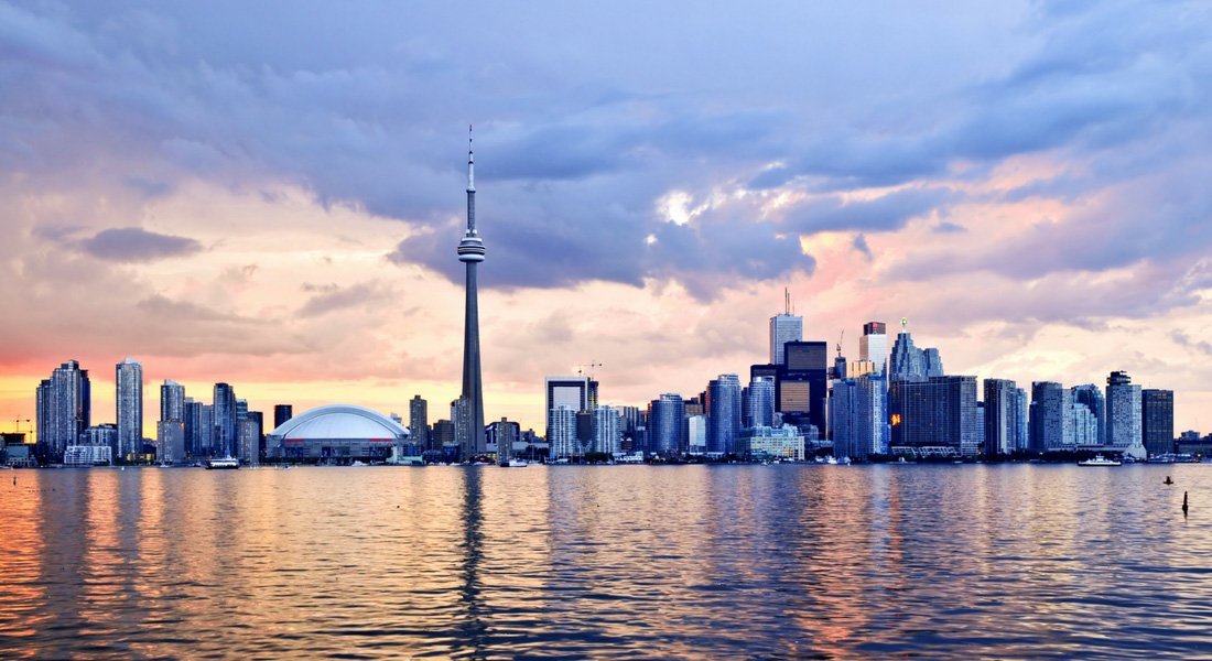 skyline toronto canada
