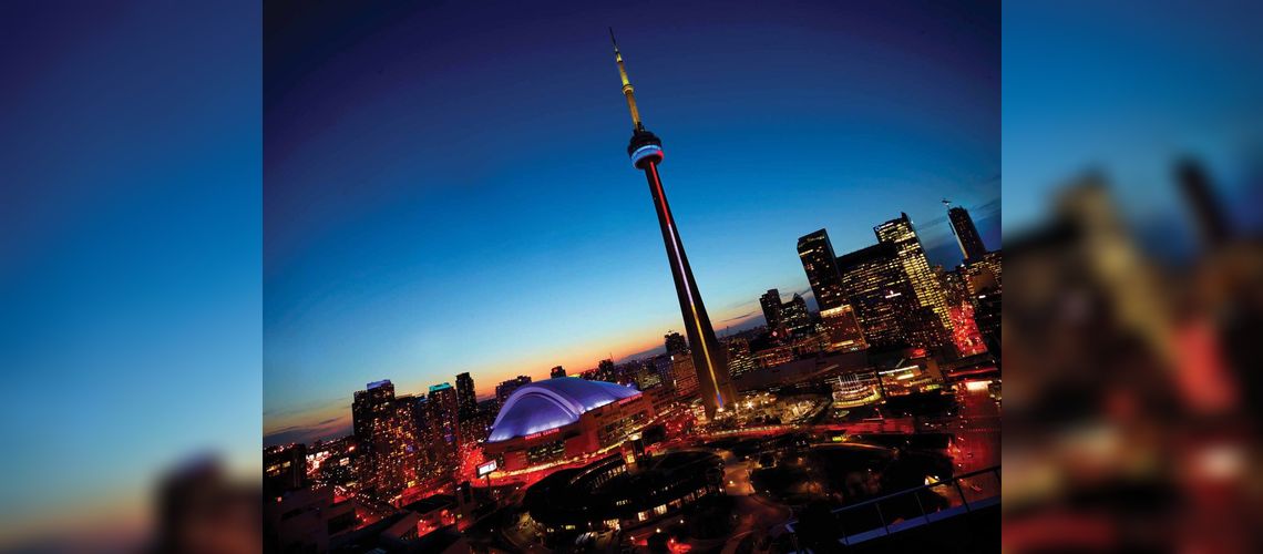 Diner dans le ciel de Toronto