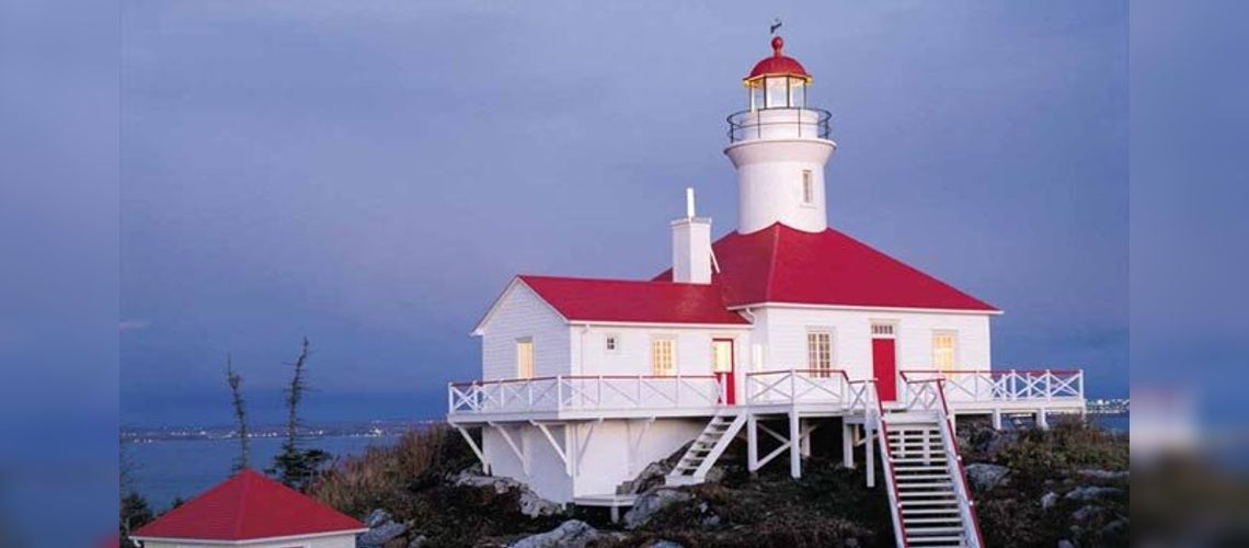 Nuitée dans un Phare, Île du pot à l'Eau-de-Vie, Québec
