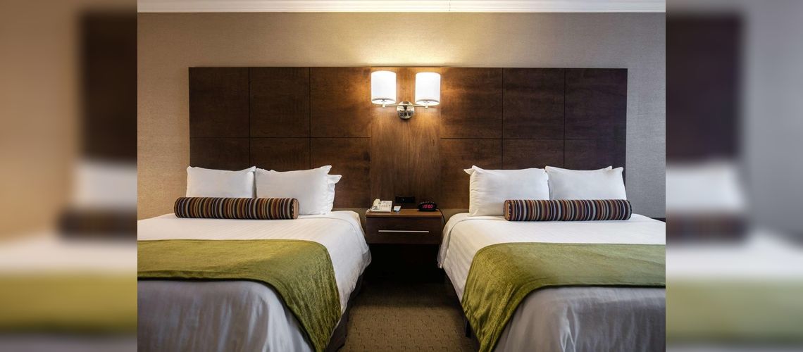 Room with 2 beds