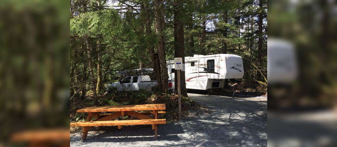 Paradise Valley Campground - Squamish