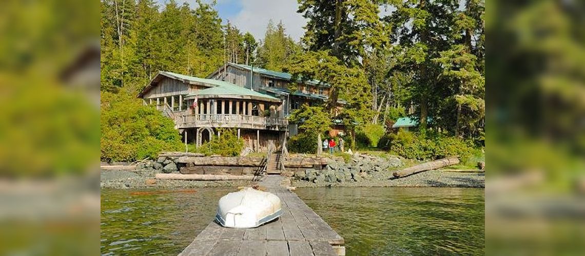 Hidden Cove Lodge - Port McNeil, BC