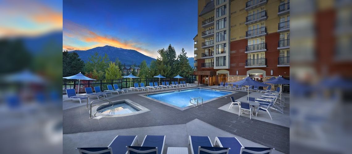 Outdoor swimming pool