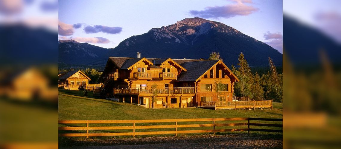 Ranch Echo Valley - Jesmond Clinton, BC