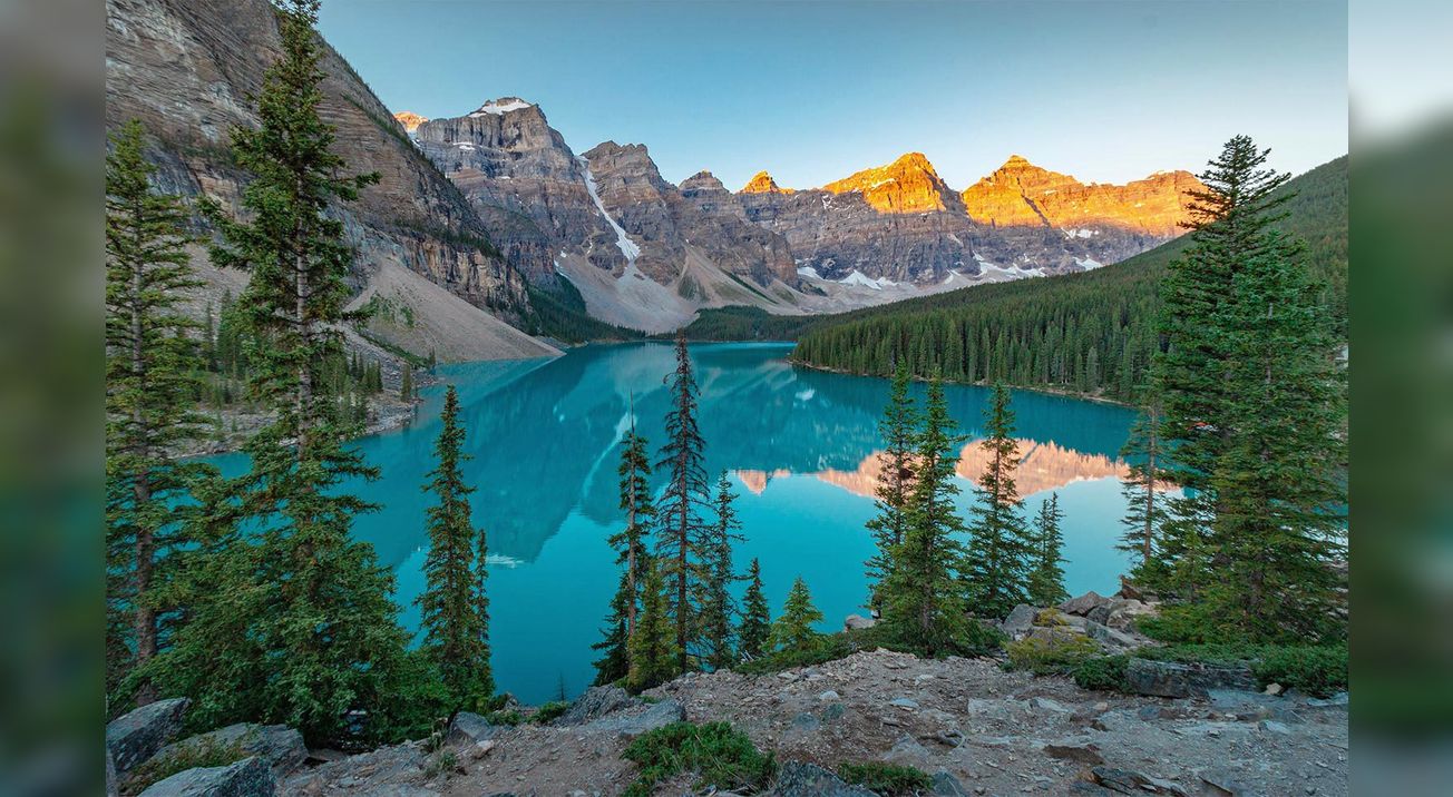 Moraine Lake, Alberta, Canada