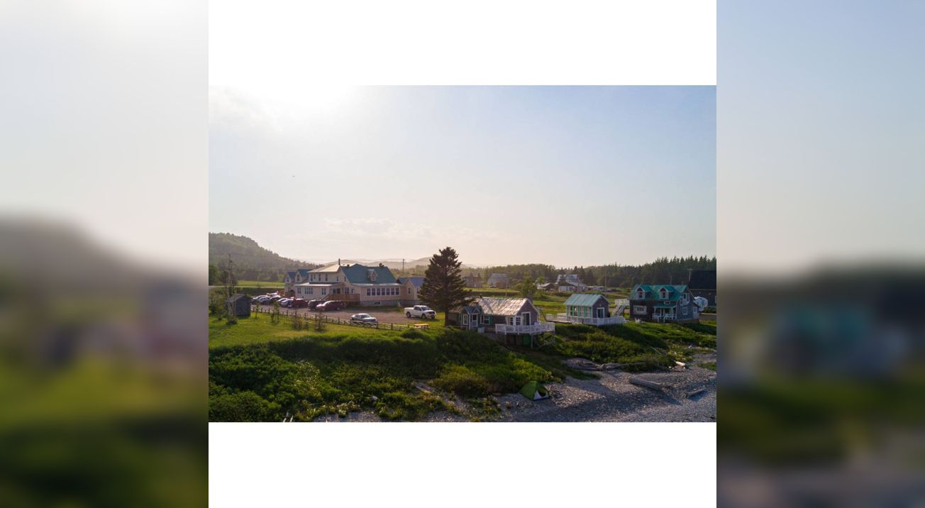 Camp de Base, Coin-du-Banc, Percé, Gaspésie