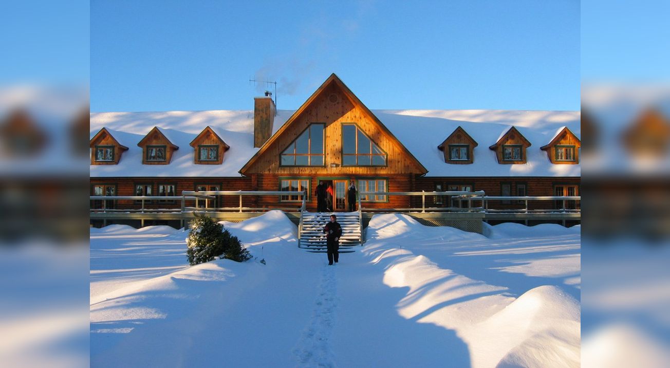 L'auberge du lac Taureau, Saint-Michel-des-Saints, QC