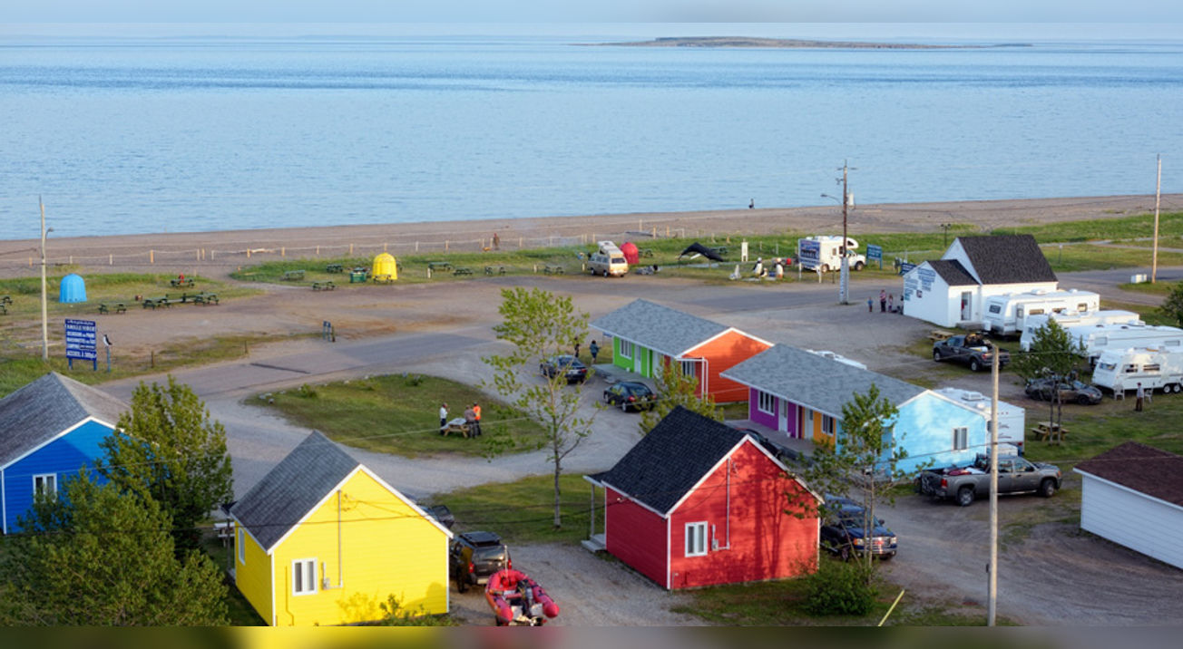 Exterior view of the complex, Les Maisonnettes des Îles ©.