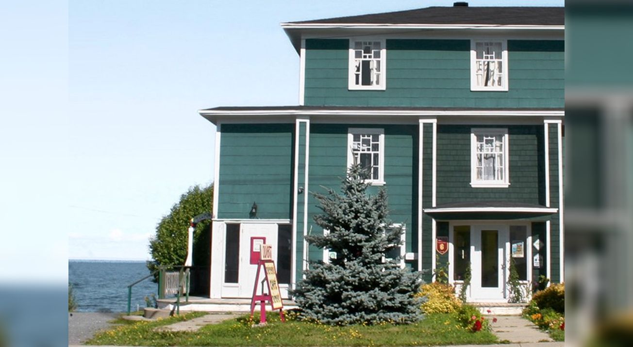 Auberge Manoir des Sapins - Sainte-F&eacute;licit&eacute;, QC