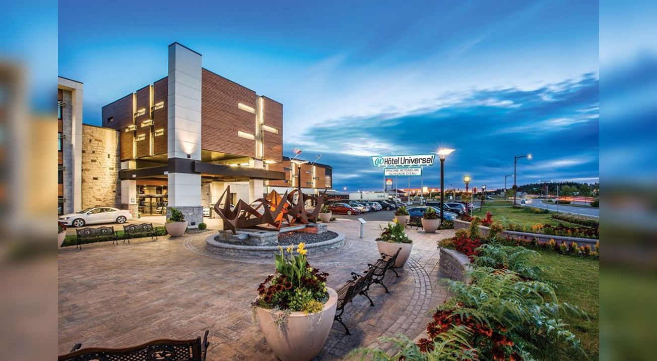Hôtel Universel - Rivière-du-Loup, QC