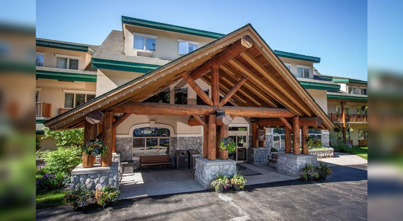 Coast Hillcrest Hotel - Revelstoke, BC