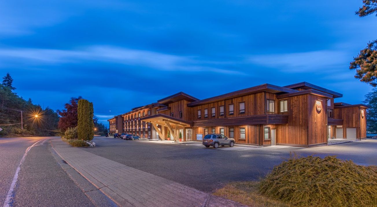 Kwa'Lilas Hotel - Port Hardy, BC