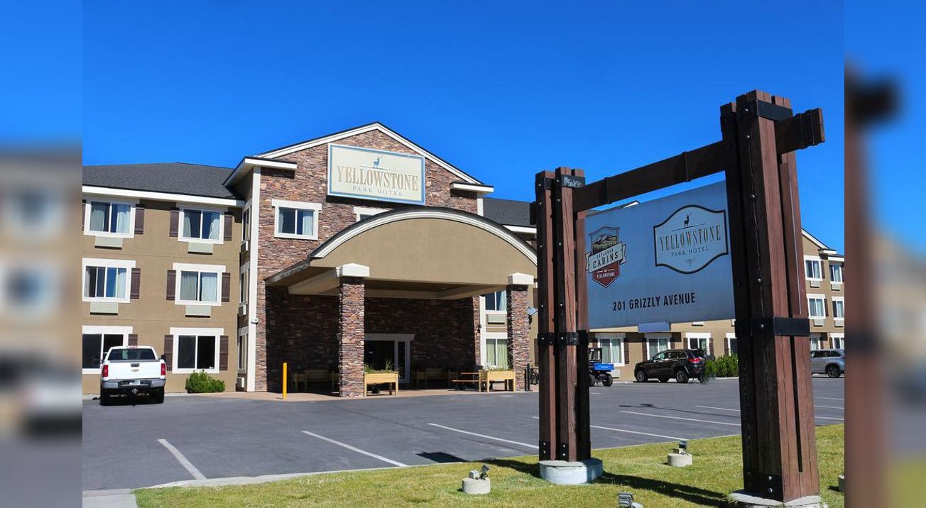 Yellowstone Park Hotel, MT