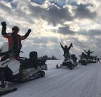 Randonnée en motoneige avec guide