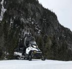 Découvrir la région en motoneige