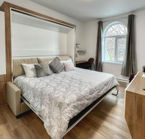 Room wirh private bathroom