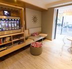 Wine bar