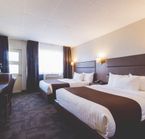 Superior 2 queen beds