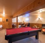 Petit salon, billard
