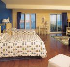 Room with 2 beds