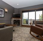 Lake View Suite