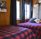 2 beds room