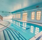Piscine intérieure