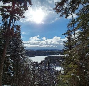 Vue magnifique de la Vallée Bras-du-Nord