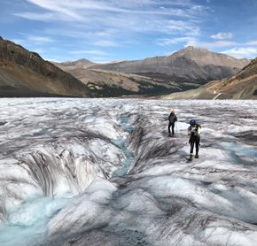 Huge ice cover